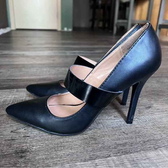 Black Stiletto Pointy Toe Heels with Patent Leather Mary Jane Strap - Picture 10 of 11